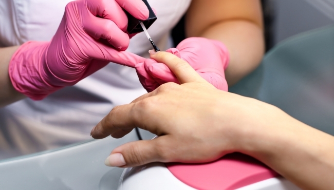 Corso Ricostruzione Unghie con Dual Form e Acrigel